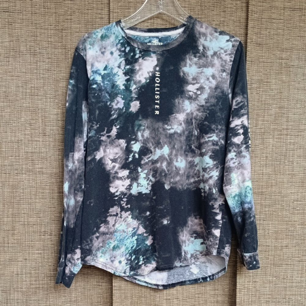 Hollister Multicolor Tie-Dye Crewneck Tee